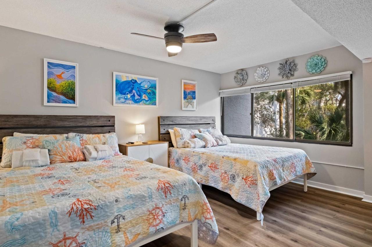 Coastal Oasis With Pool - Walk To Coligny Beach Park Hilton Head Island Esterno foto