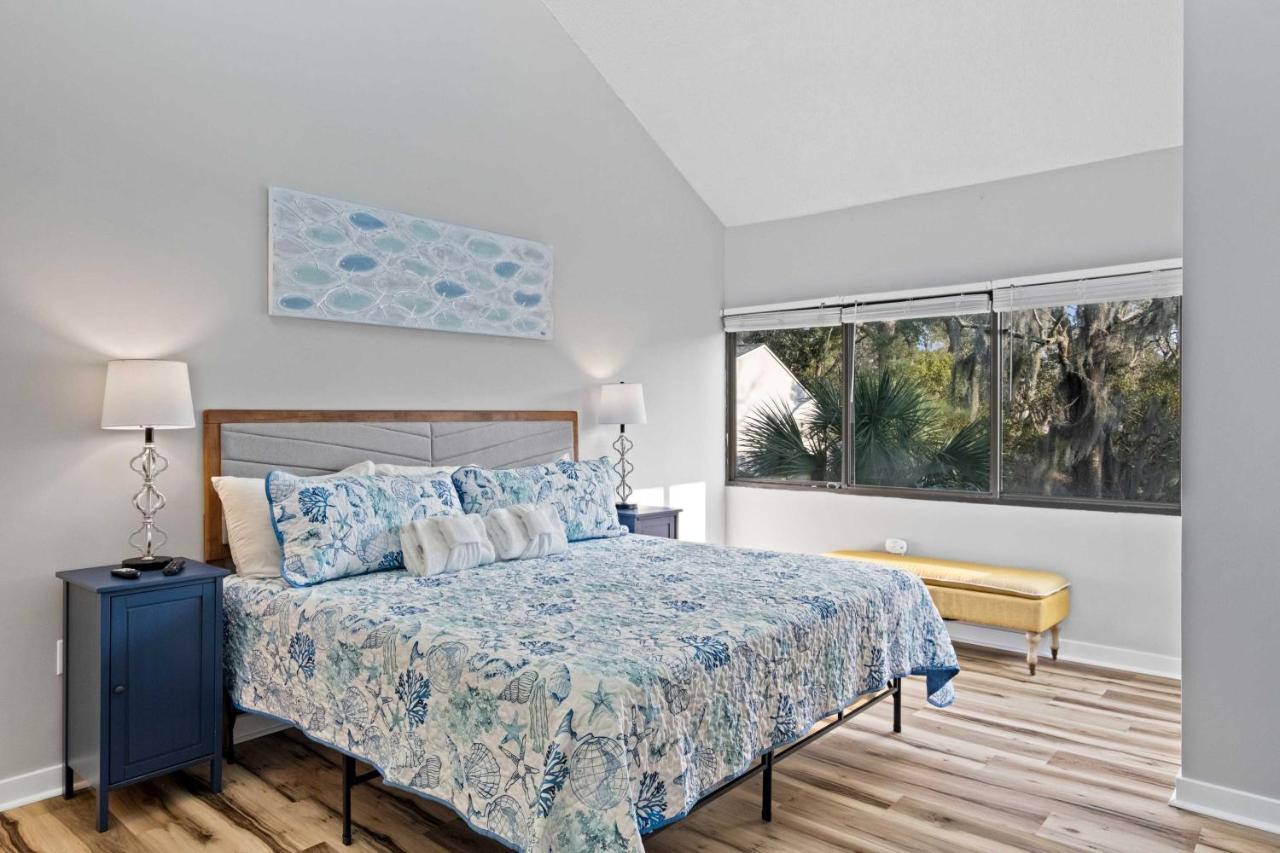 Coastal Oasis With Pool - Walk To Coligny Beach Park Hilton Head Island Esterno foto