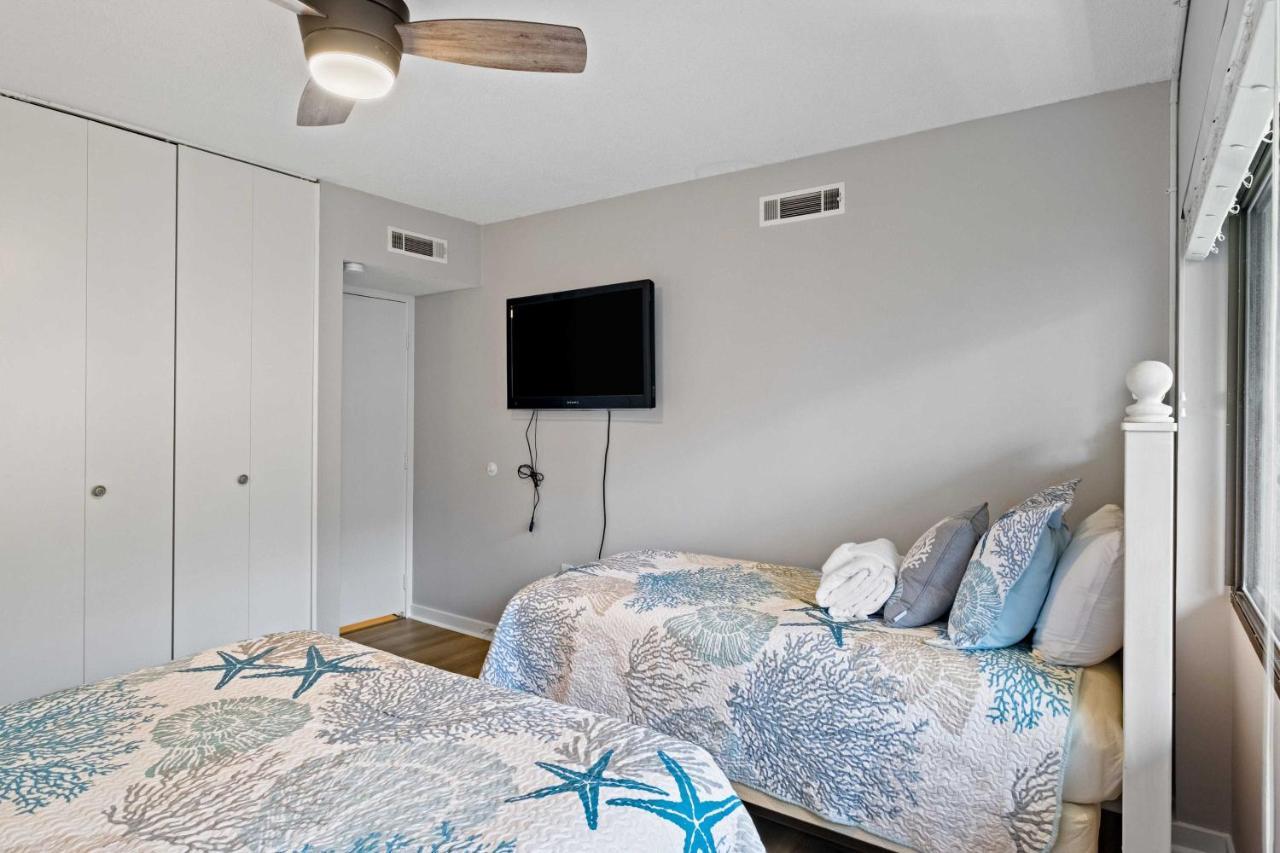 Coastal Oasis With Pool - Walk To Coligny Beach Park Hilton Head Island Esterno foto